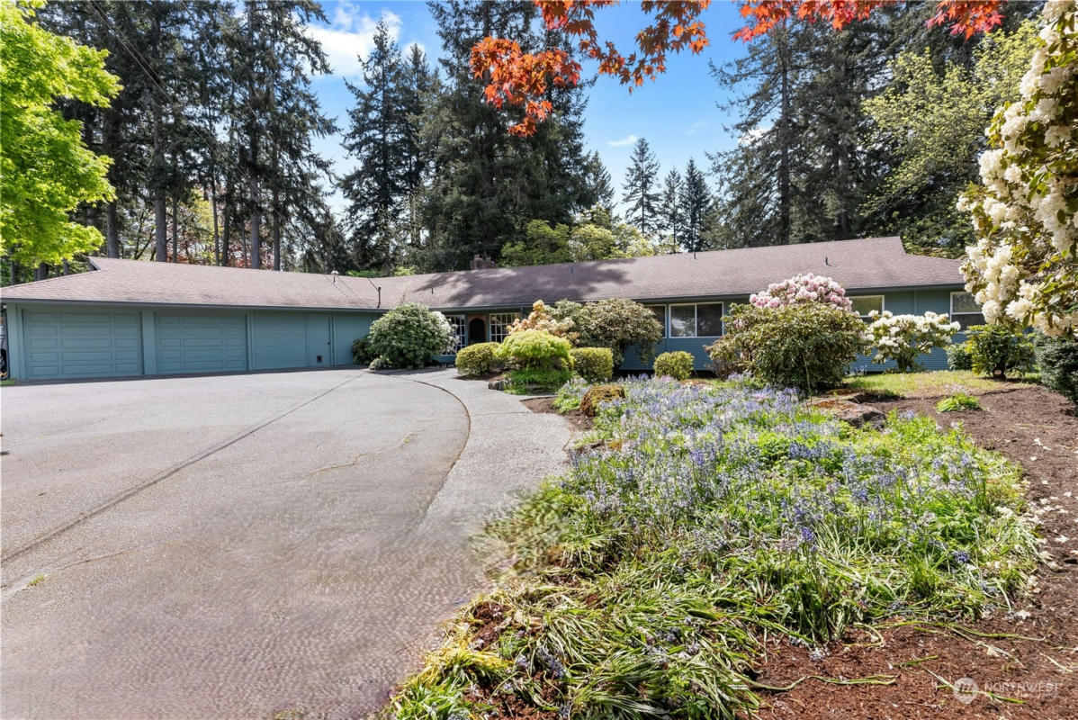 11422 CLOVER PARK DR SW, LAKEWOOD, WA 98499, photo 1 of 40