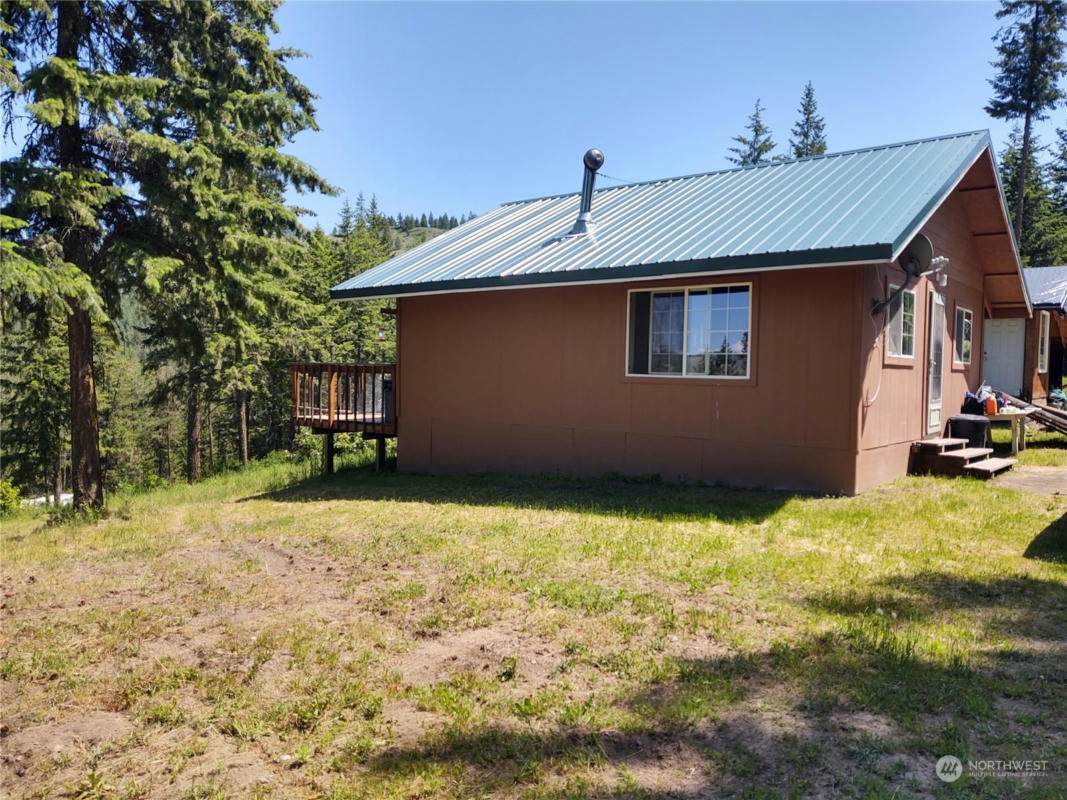 3569 CEDONIA ADDY RD, HUNTERS, WA 99137, photo 1 of 20