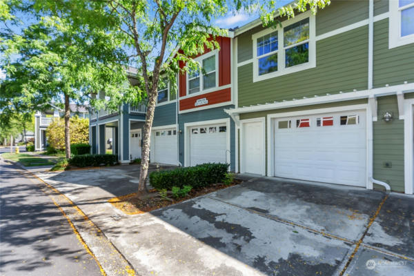 10620 221ST LN NE UNIT 202, REDMOND, WA 98053, photo 2 of 36