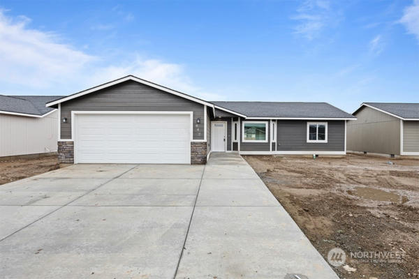 1022 E CASCADE ST, OTHELLO, WA 99344 - Image 1