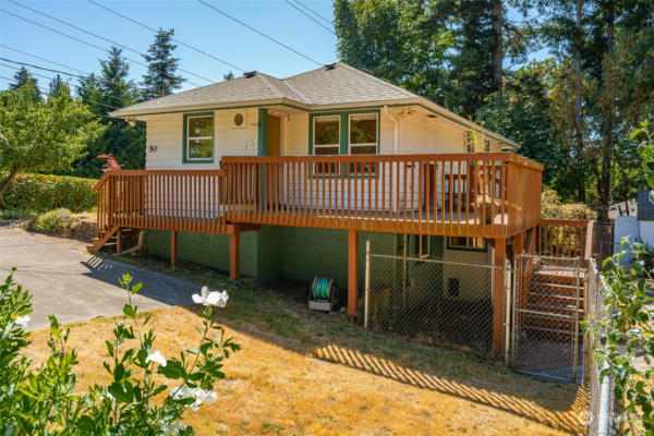 50 NE RIDDELL RD, BREMERTON, WA 98310, photo 3 of 40