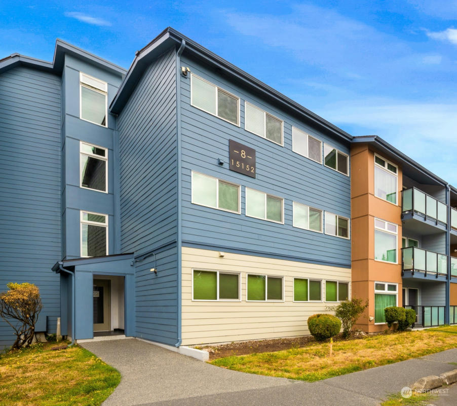 15152 65TH AVE S APT 818, TUKWILA, WA 98188, photo 1 of 33