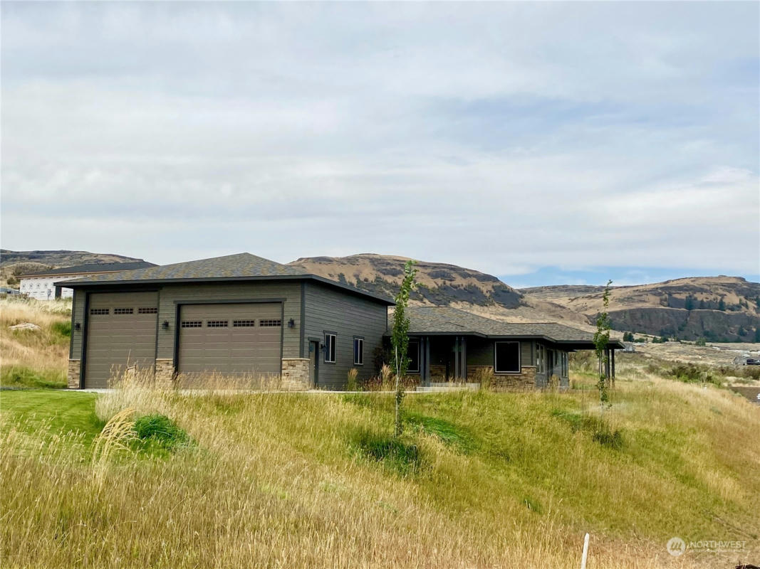 45765 FDR ESTATES DR N, GRAND COULEE, WA 99133, photo 1 of 37
