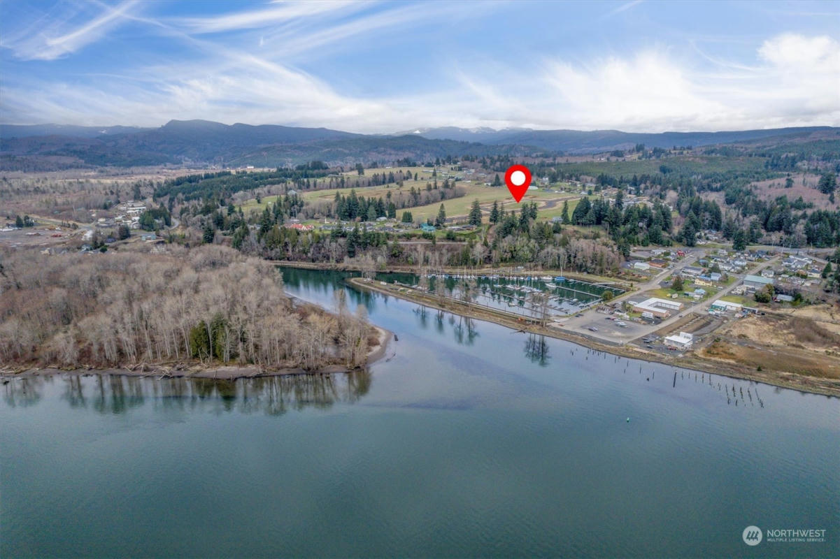 31 SUNNYFIELD DR # LOT29, CATHLAMET, WA 98612, photo 1 of 16