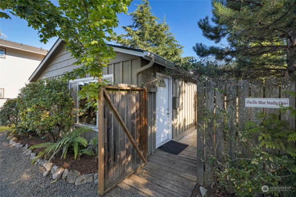 479 ELLSWORTH AVE, FRIDAY HARBOR, WA 98250 - Image 1