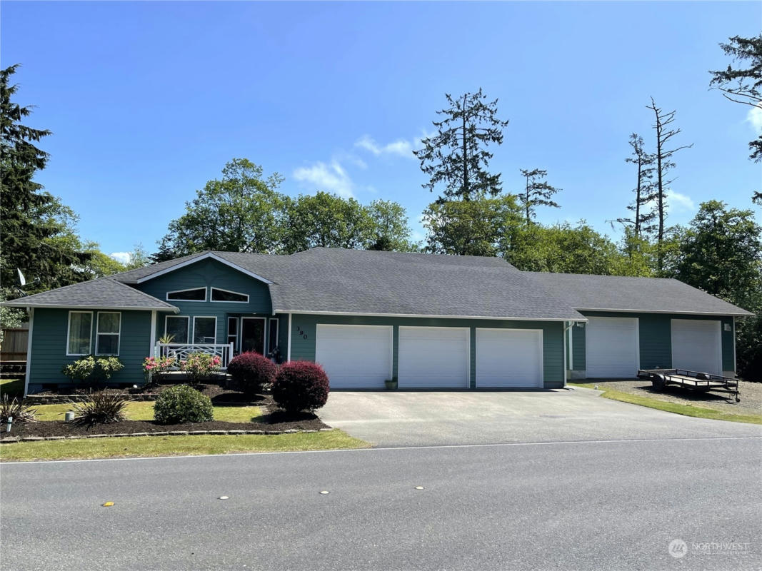 390 DUCK LAKE DR SE, OCEAN SHORES, WA 98569, photo 1 of 38