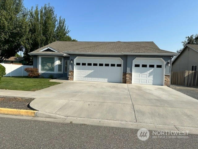 1401 COPPER LOOP, EAST WENATCHEE, WA 98802, photo 1 of 18