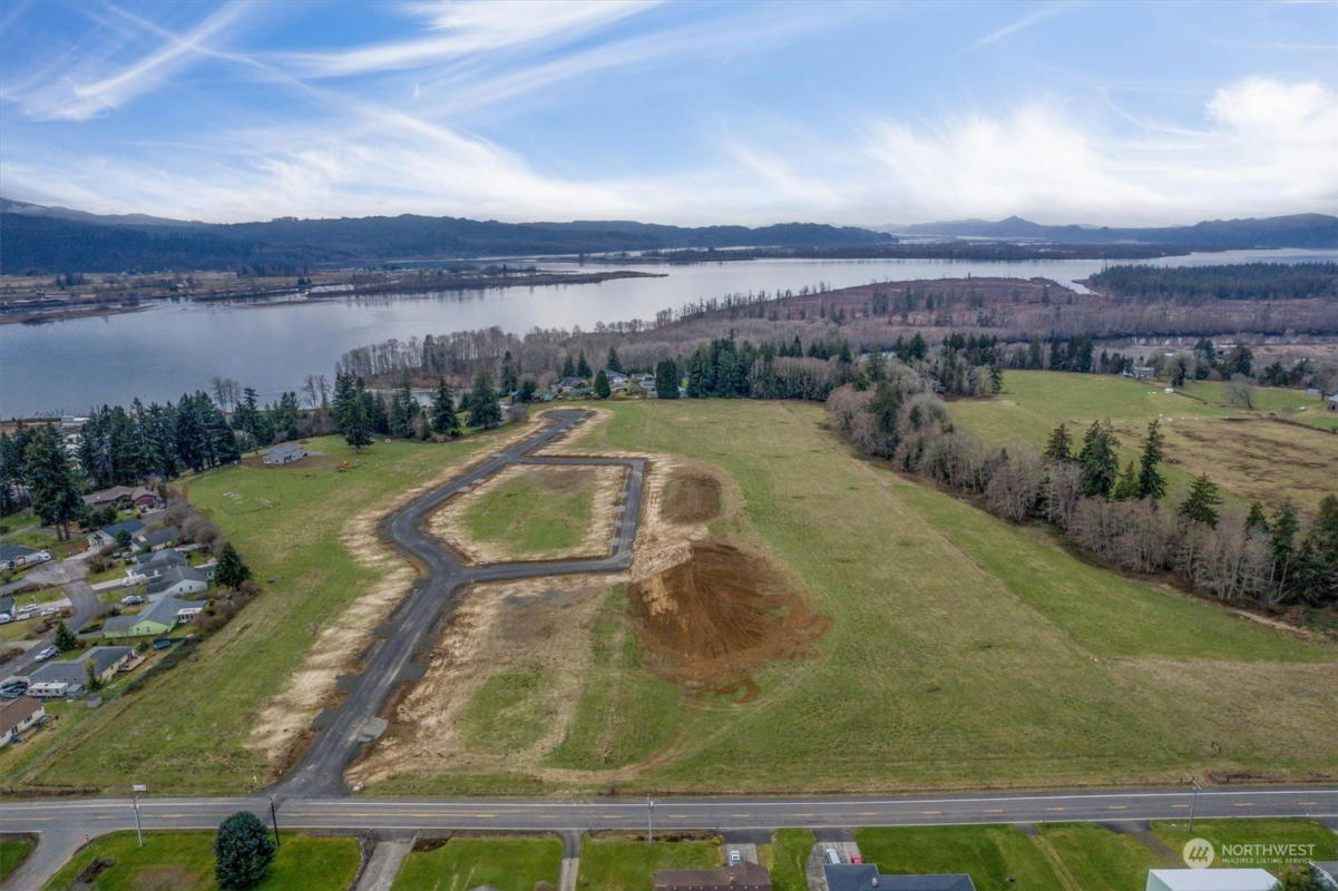 9 SUNNYFIELD DR # LOT24, CATHLAMET, WA 98612, photo 1 of 6