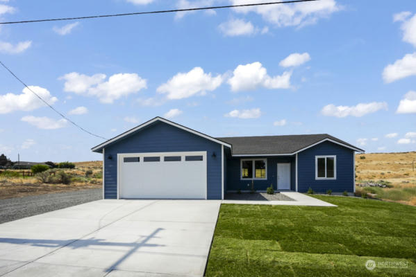 209 N MAPLE STREET, SOAP LAKE, WA 98851 - Image 1