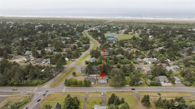 127 POINT BROWN AVE NW, OCEAN SHORES, WA 98569, photo 4 of 40