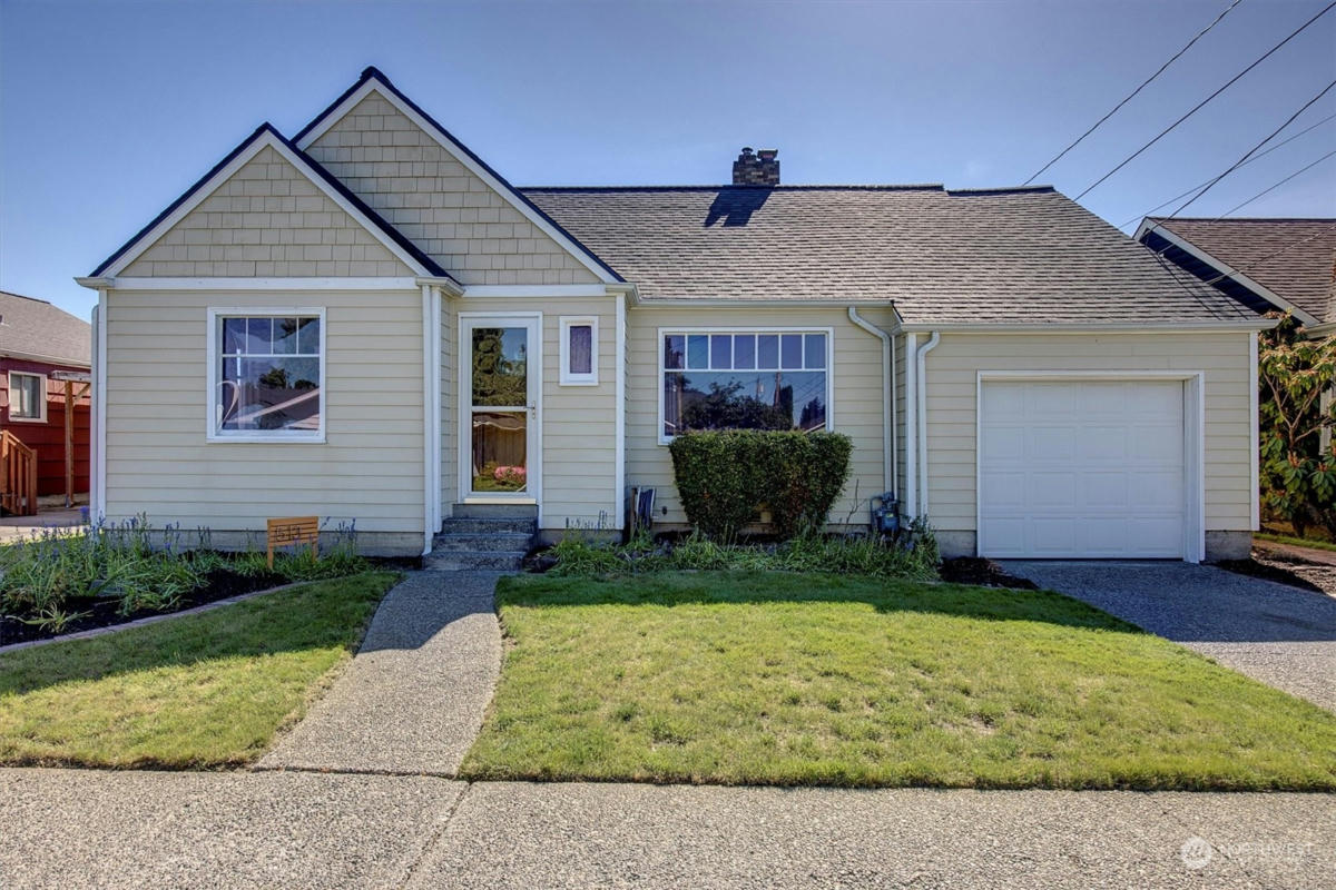 513 MEADE AVE, SUMNER, WA 98390, photo 1 of 35